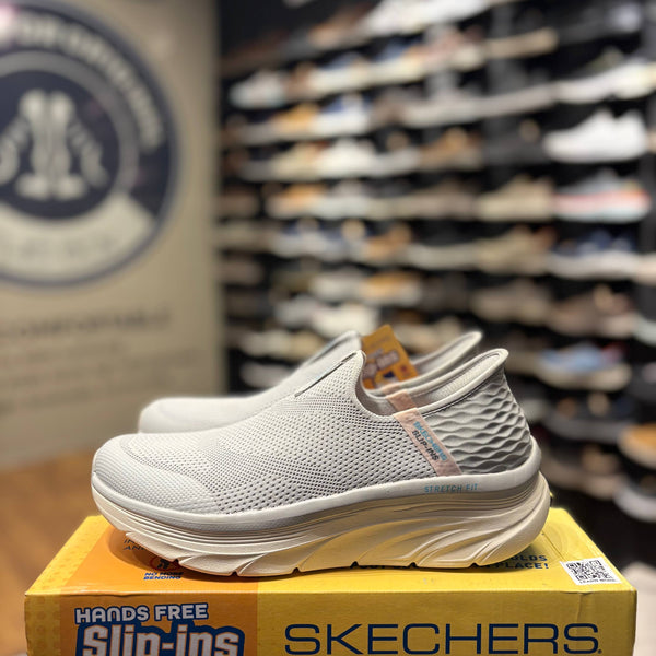 Women's Skechers Slip-ins Relaxed Fit: Sport D'Lux Walker — Light Gray