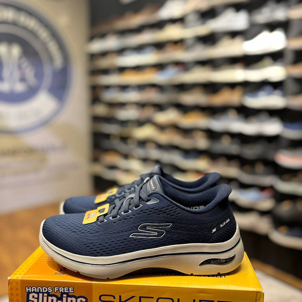 Men's Skechers Slip-ins: GO WALK Arch Fit 2.0 - Percy