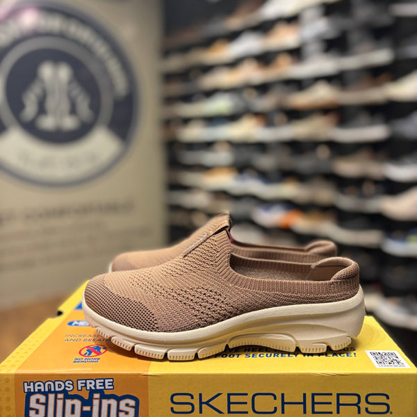 Women's Skechers Easy Going — Mocha