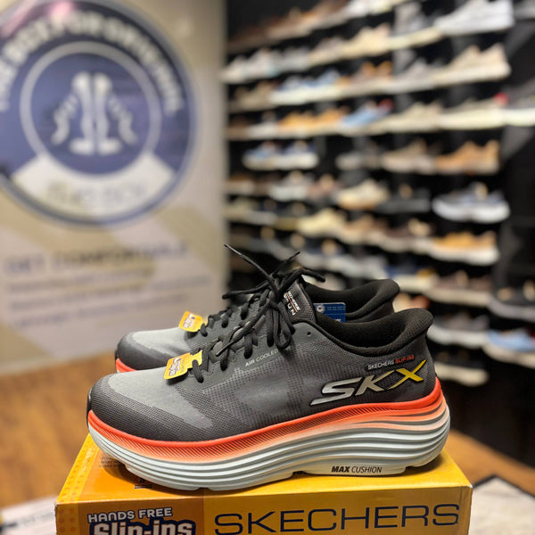 Men's Skechers Slip-ins: Max Cushioning Endeavour - Exciton