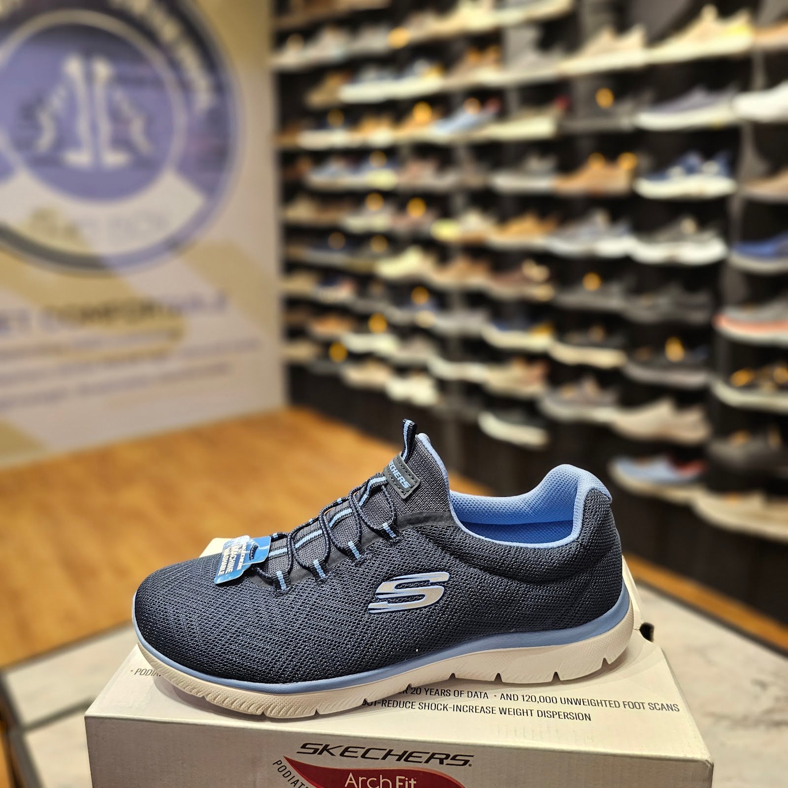 Skechers 150119 - Navy/Blue - Size 39.0