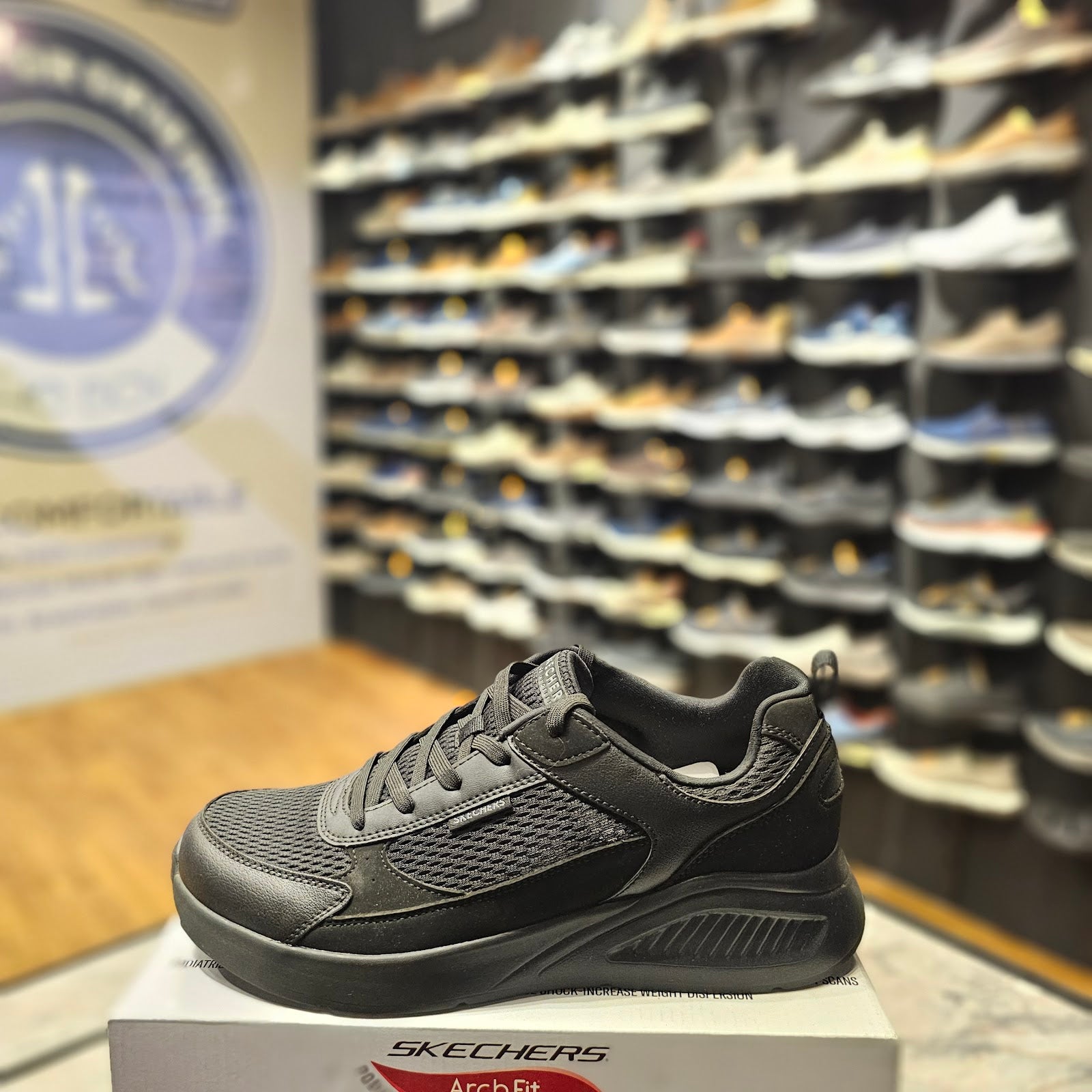 Skechers 177304 - Black/Black - Size 41.0