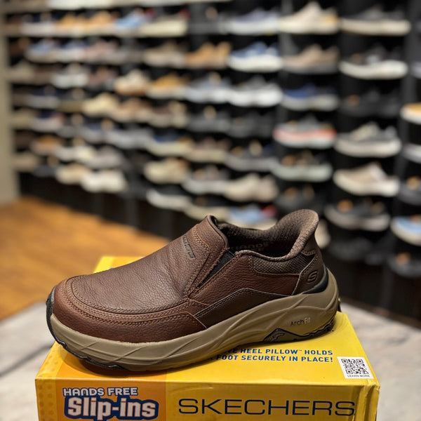 Skechers 205796 - Red/Brown - Size 41.0