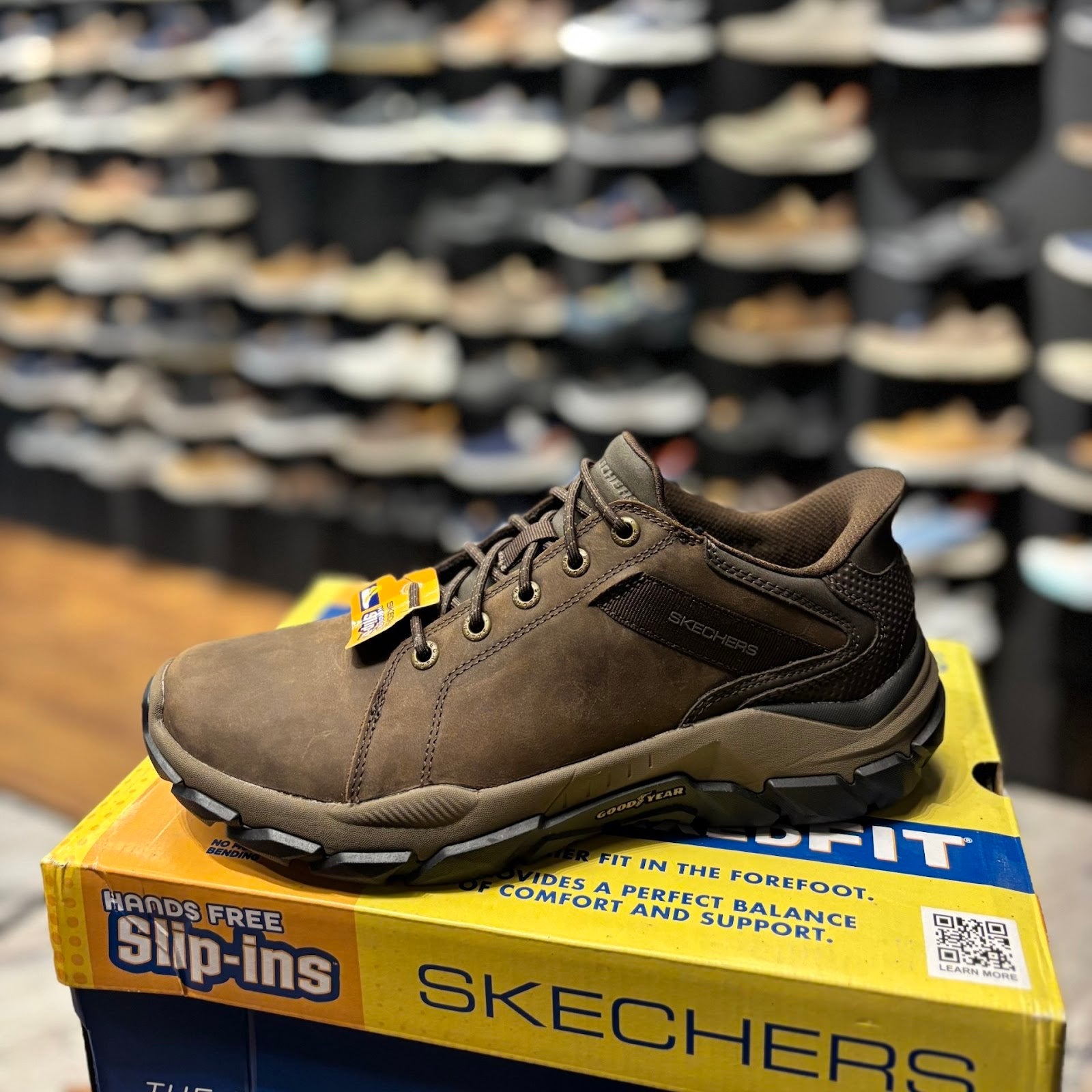 Men's Skechers Hands Free Slip-ins Relaxed Fit: Santoro - Rowdy