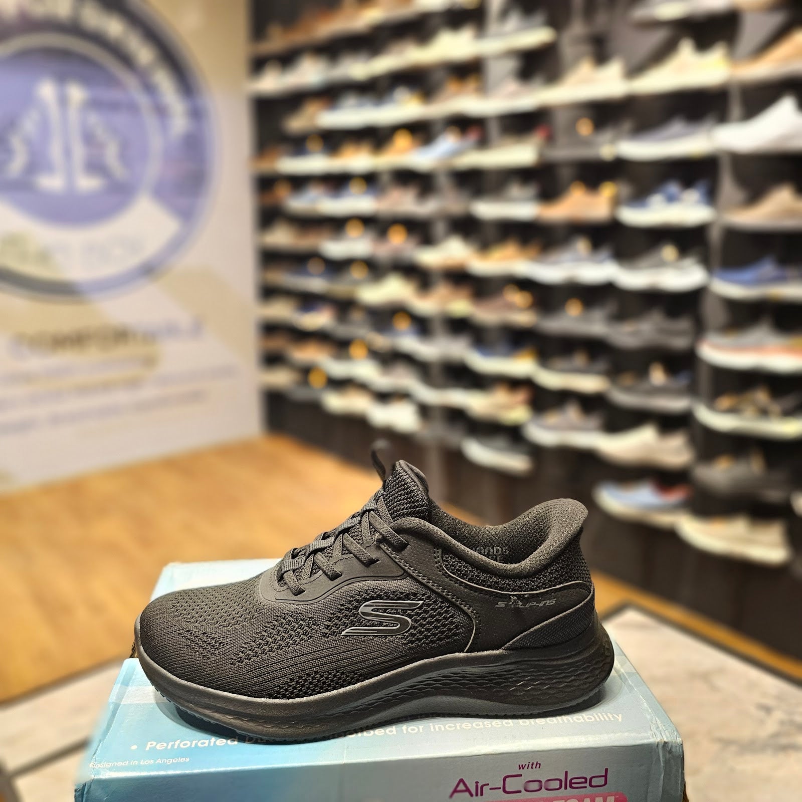 Skechers 150623 - Black/Black - Size 37.0