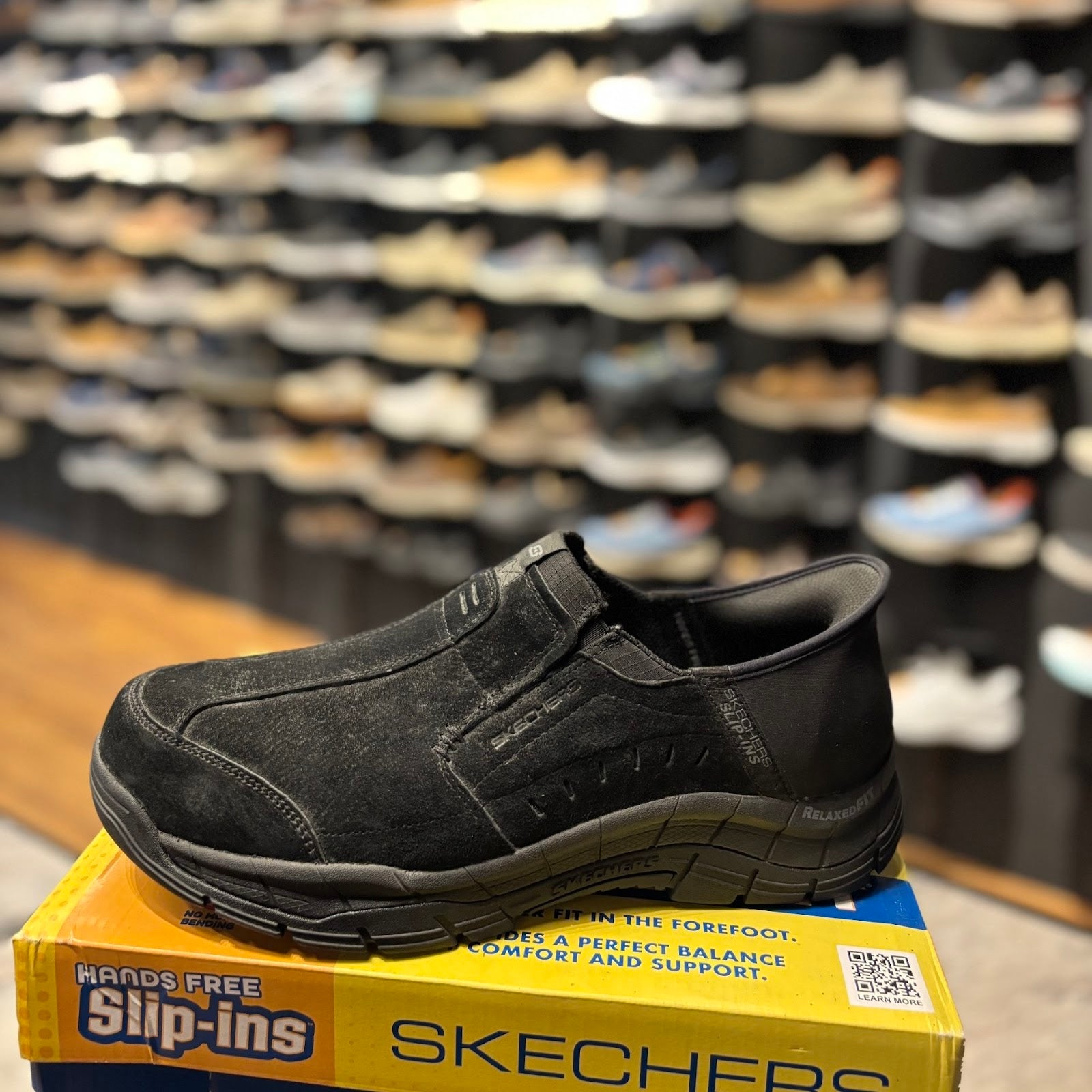 Skechers 205217 - Black/Black - Size 47.5