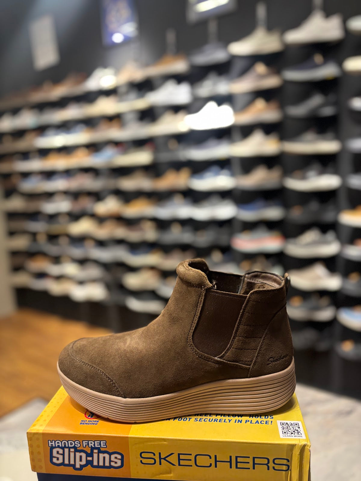 Skechers 159095 - Chocolate - Size 40.0