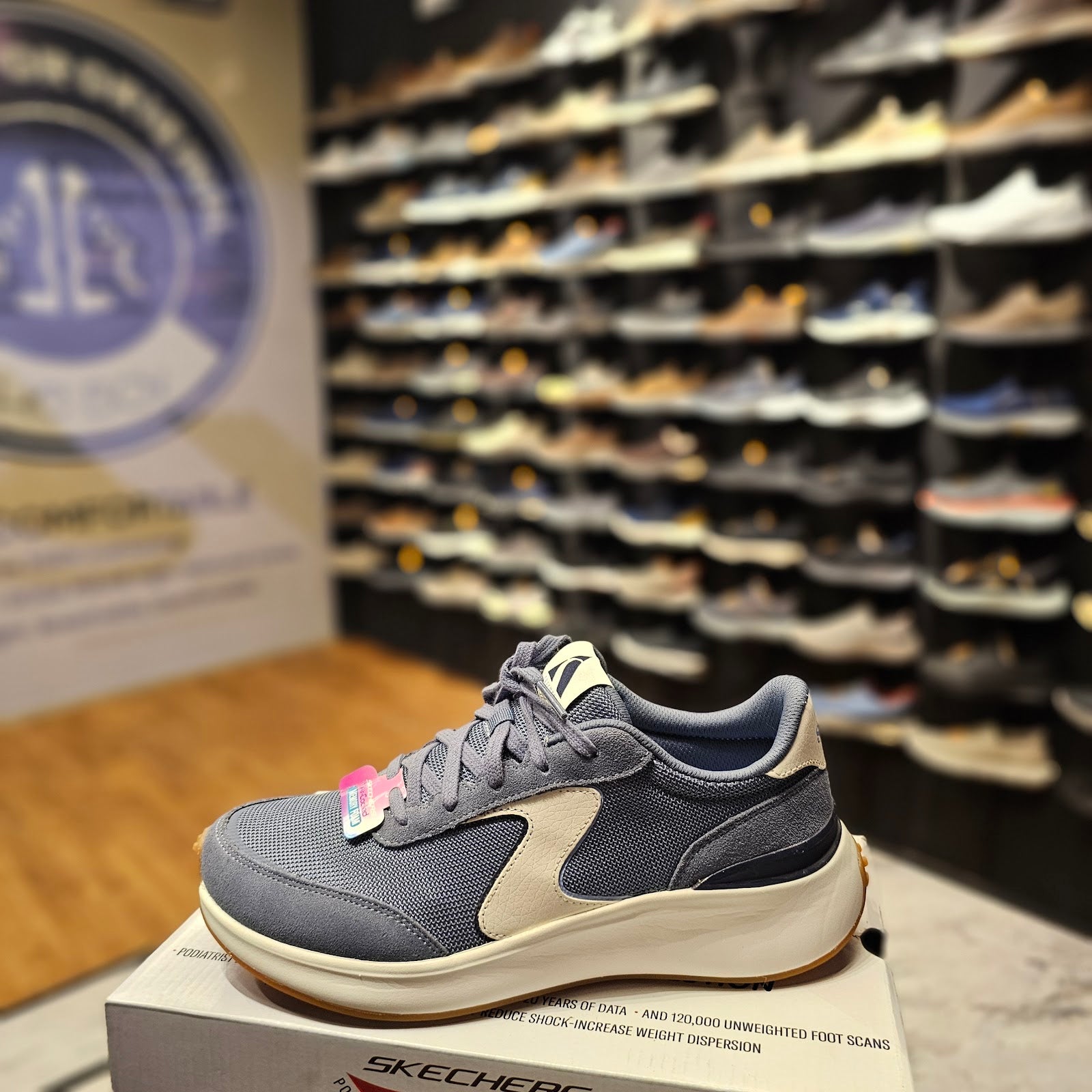 Skechers 150600 - Navy - Size 38.0