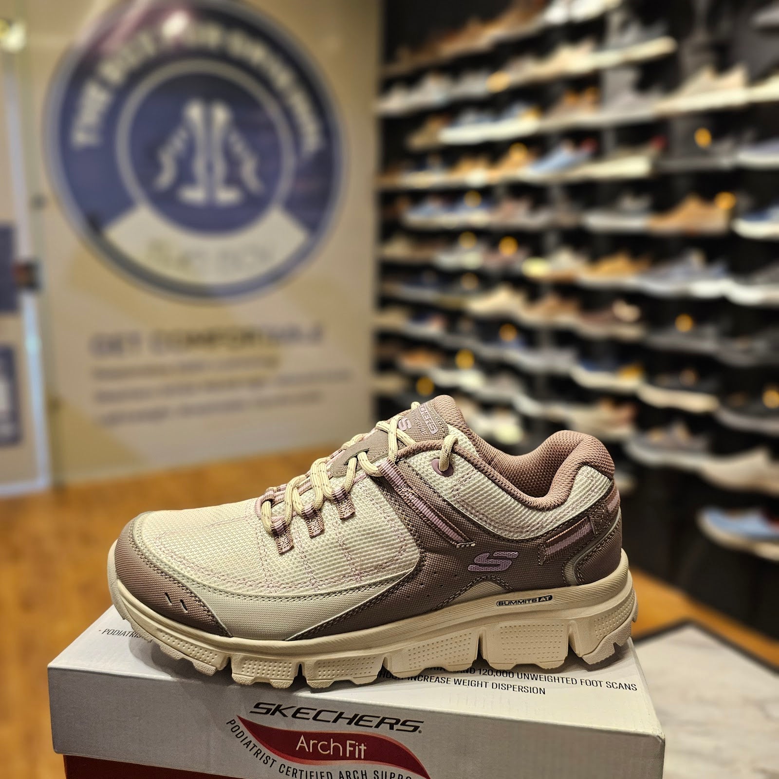 Skechers 180145 - Mauve/Mint - Size 40.0