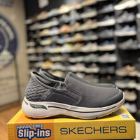 Men's Skechers GOwalk Arch Fit - Hands Free