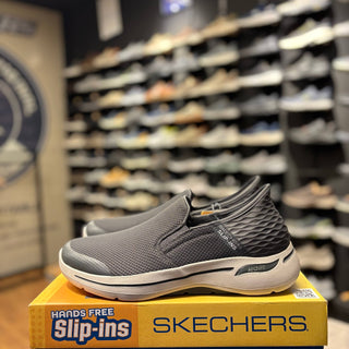 Men's Skechers GOwalk Arch Fit - Hands Free