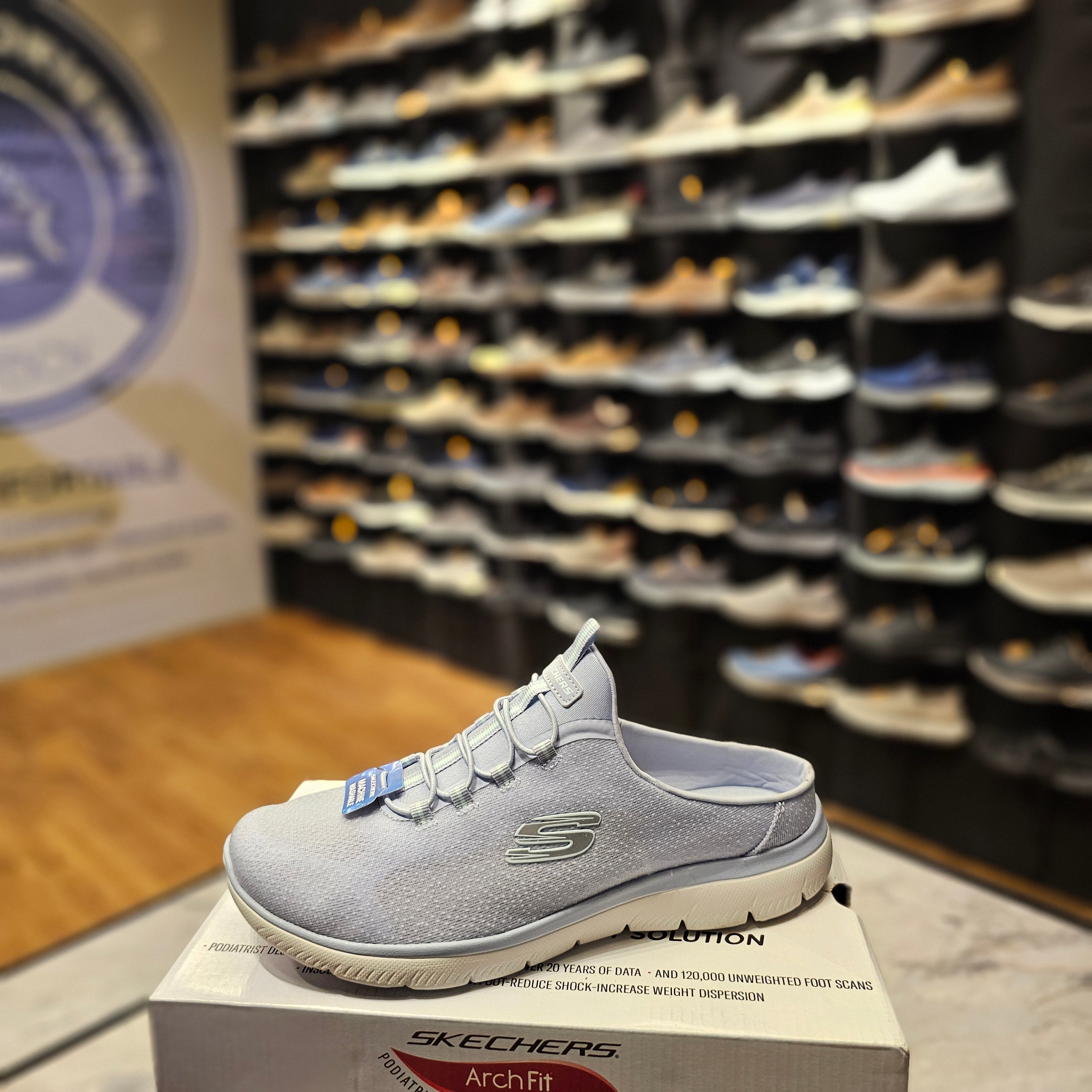 Skechers 150267-PERI - مقاس 39.5 - حريمي