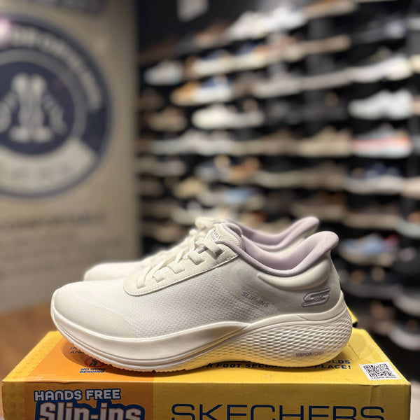 Women's Skechers Infinity - Vapor Glow — White