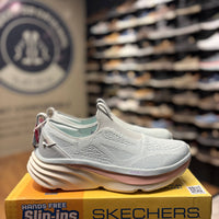 Women's Skechers D'LUX VAPOR-PURE STRIDE