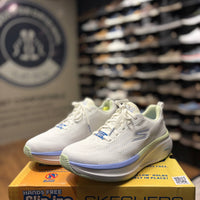Women's Skechers GO RUN Elevate 2.0