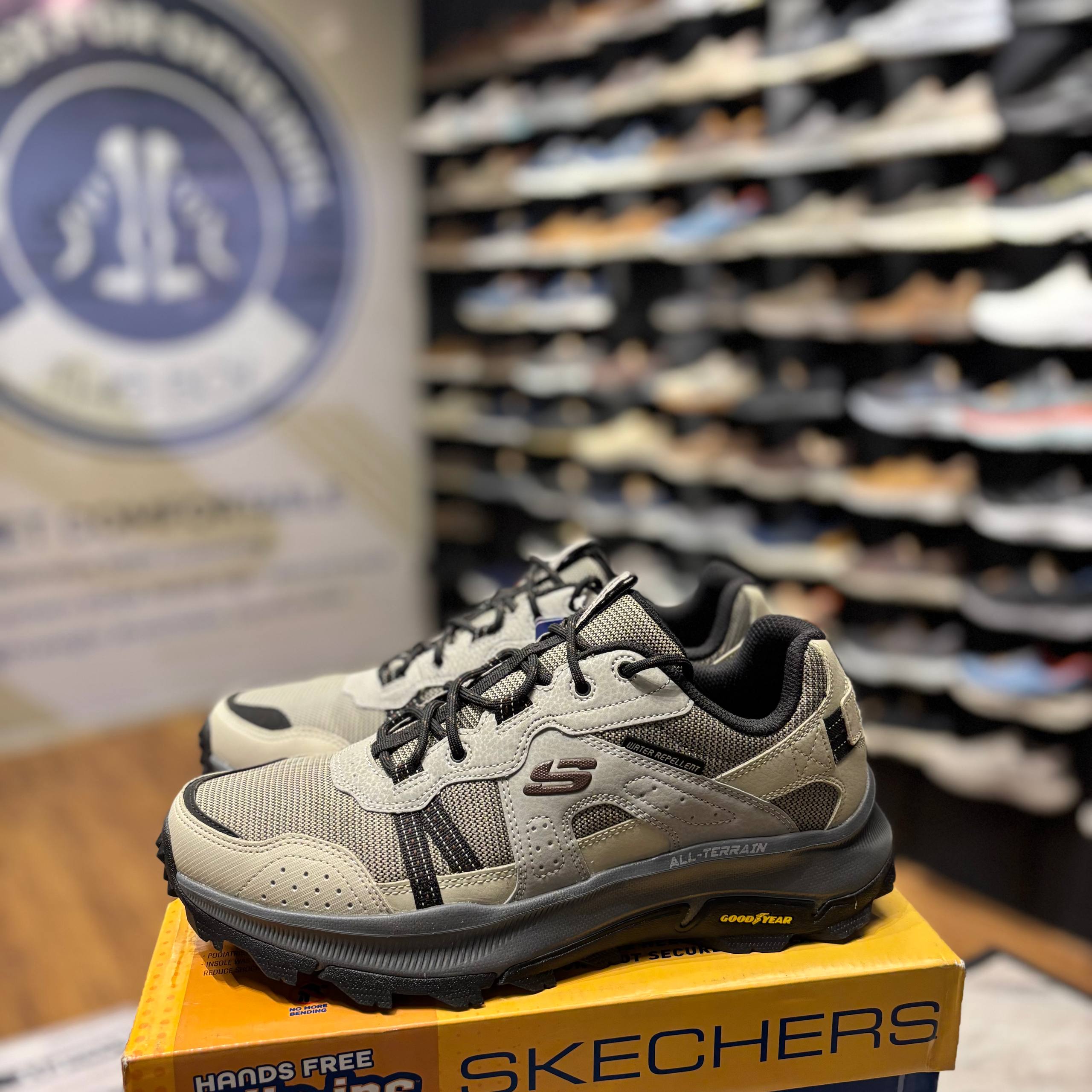 Men's Skechers Hands Free Slip-ins: Track - Ezral