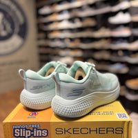 Women's Skechers GO RUN Supersonic Max
