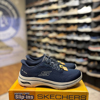 Men's Skechers Slip-ins: GO WALK Arch Fit 2.0 - Percy