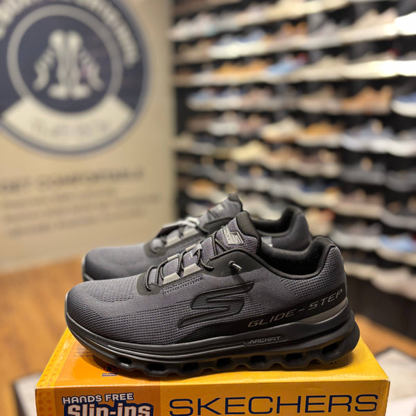 Men's Skechers GO RUN Glide-Step Arch Fit - Casion — Black / Charcoal