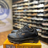 Navy / Black