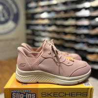Women's Skechers Slip-ins: BOBS Arch Comfort B Sweet - A Look