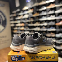 Men's Skechers Relaxed Fit: D'Lux Walker 2.0 - Bravik