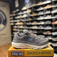 Men's Skechers Relaxed Fit: D'Lux Walker 2.0 - Bravik
