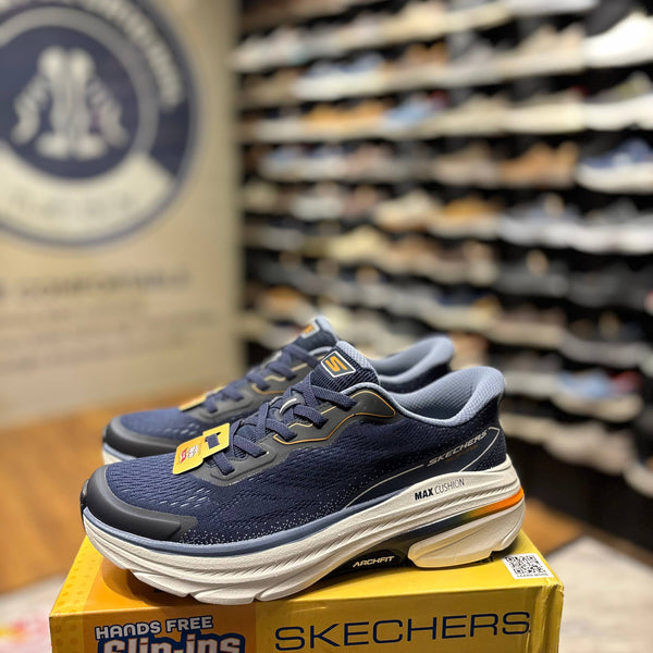 Men's Skechers Slip-ins: Max Cushioning Arch Fit 2.0 - Azusah — Navy