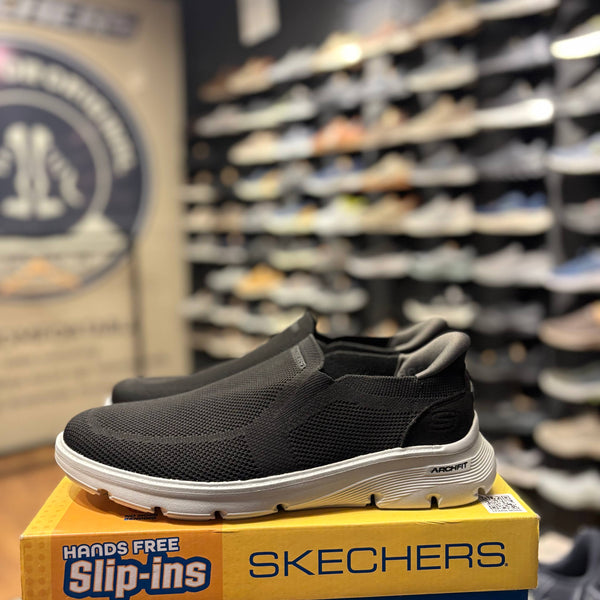 Men's Skechers arch fit Garza — Black