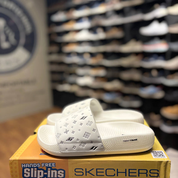 Women's Skechers Hyper Slide - A-Lister — White / Black
